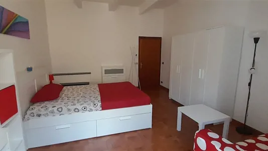 Rooms in Florence - photo 3