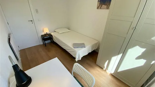 Rooms in Madrid Puente de Vallecas - photo 2