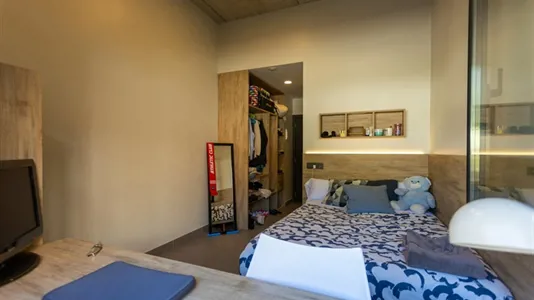 Rooms in Salamanca - photo 1