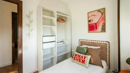 Rooms in Barcelona Sant Andreu - photo 2