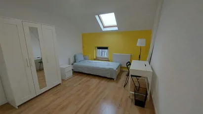 Room for rent in Charleroi, Henegouwen