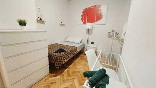 Rooms in Madrid Moncloa-Aravaca - photo 1