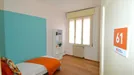 Room for rent, Modena, Emilia-Romagna, &lt;span class=&quot;blurred street&quot; onclick=&quot;ProcessAdRequest(9951543)&quot;&gt;&lt;span class=&quot;hint&quot;&gt;See streetname&lt;/span&gt;[xxxxxxxxxxxxx]&lt;/span&gt;