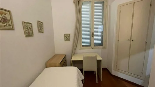 Rooms in Florence - photo 2