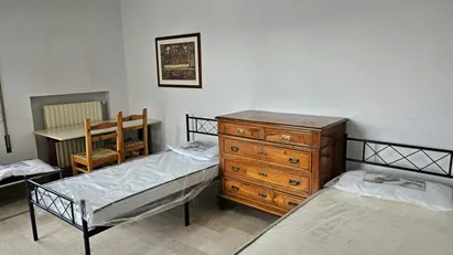 Room for rent in Padua, Veneto