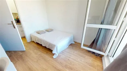 Room for rent in Lyon, Auvergne-Rhône-Alpes