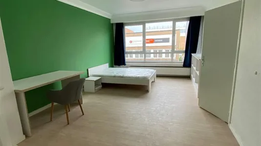 Rooms in Brussels Sint-Lambrechts-Woluwe - photo 1