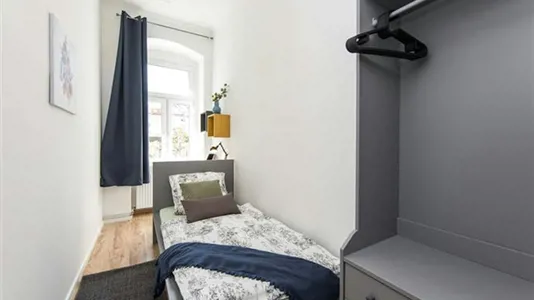 Rooms in Berlin Charlottenburg-Wilmersdorf - photo 1