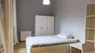 Room for rent, Roma Municipio II – Parioli/Nomentano, Rome, &lt;span class=&quot;blurred street&quot; onclick=&quot;ProcessAdRequest(7734948)&quot;&gt;&lt;span class=&quot;hint&quot;&gt;See streetname&lt;/span&gt;[xxxxxxxxxxxxx]&lt;/span&gt;