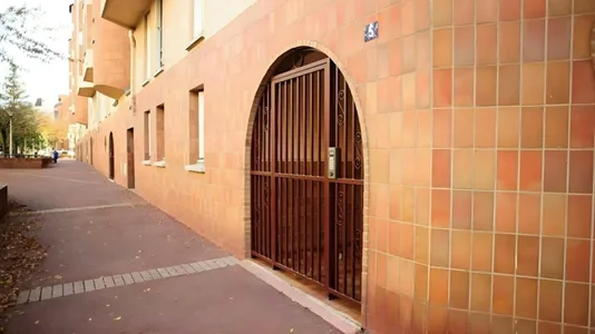 Apartments in Créteil - photo 2