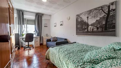 Room for rent in el Camí de Vera, Comunidad Valenciana