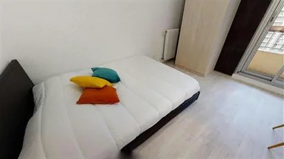 Room for rent in Lyon, Auvergne-Rhône-Alpes