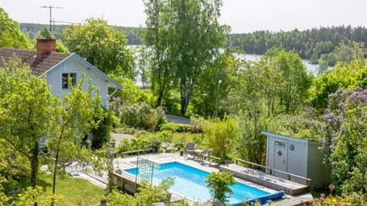 Houses in Gnesta - photo 1