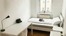 Room for rent, Vienna Favoriten, Vienna, &lt;span class=&quot;blurred street&quot; onclick=&quot;ProcessAdRequest(7722478)&quot;&gt;&lt;span class=&quot;hint&quot;&gt;See streetname&lt;/span&gt;[xxxxxxxxxxxxx]&lt;/span&gt;