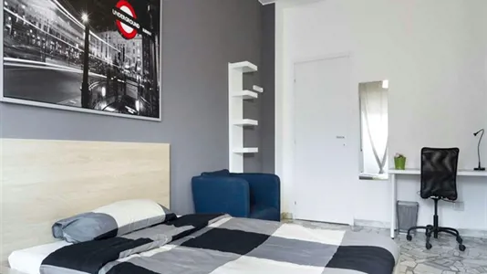 Rooms in Milano Zona 2 - Stazione Centrale, Gorla, Turro, Greco, Crescenzago - photo 1