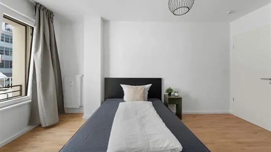 Rooms in Berlin Mitte - photo 2