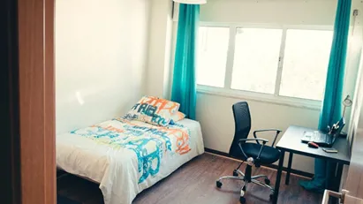 Room for rent in Porto (Distrito)