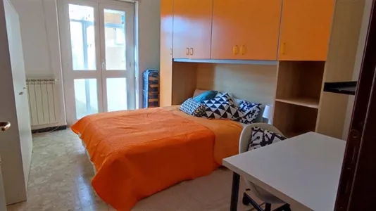 Rooms in Sassari - photo 1