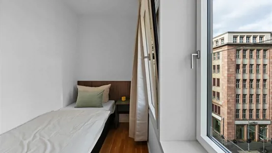 Rooms in Berlin Mitte - photo 2