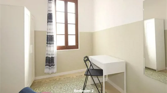 Rooms in Barcelona Ciutat Vella - photo 3