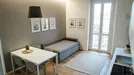 Apartment for rent, Turin, Piemonte, &lt;span class=&quot;blurred street&quot; onclick=&quot;ProcessAdRequest(12774335)&quot;&gt;&lt;span class=&quot;hint&quot;&gt;See streetname&lt;/span&gt;[xxxxxxxxxxxxx]&lt;/span&gt;