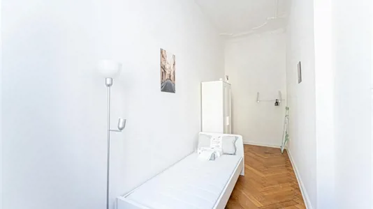 Rooms in Berlin Charlottenburg-Wilmersdorf - photo 1