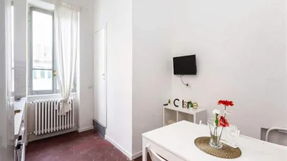 Room for rent in Milano Zona 9 - Porta Garibaldi, Niguarda, Milan