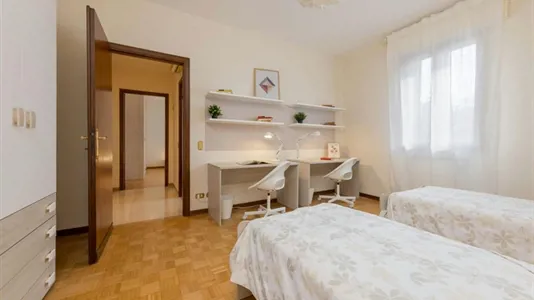 Rooms in Padua - photo 2