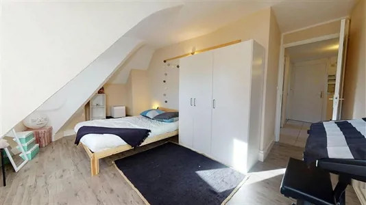 Rooms in Grenoble - photo 1