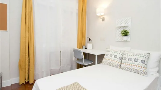 Rooms in Madrid Moncloa-Aravaca - photo 1