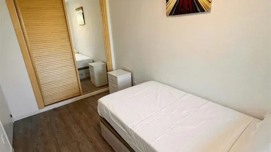 Rooms in Coslada - photo 2