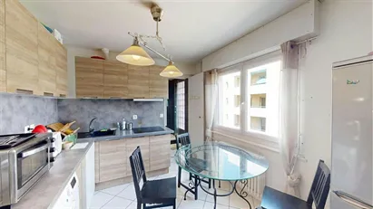 Room for rent in Saint-Julien-en-Genevois, Auvergne-Rhône-Alpes