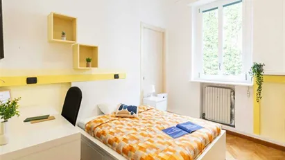 Room for rent in Milano Zona 1 - Centro storico, Milan