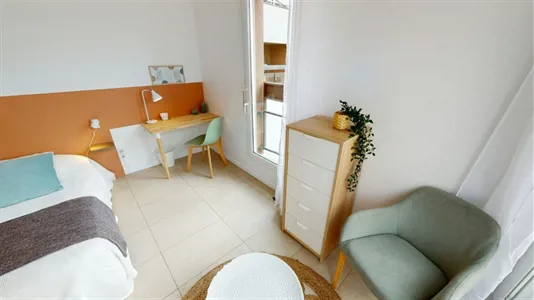 Rooms in Nanterre - photo 2