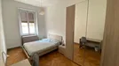 Room for rent, Turin, Piemonte, &lt;span class=&quot;blurred street&quot; onclick=&quot;ProcessAdRequest(7738285)&quot;&gt;&lt;span class=&quot;hint&quot;&gt;See streetname&lt;/span&gt;[xxxxxxxxxxxxx]&lt;/span&gt;