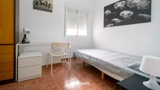 Rooms in Valencia Ciutat Vella - photo 2