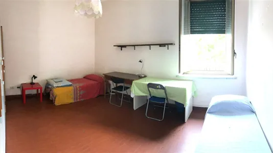 Rooms in Roma Municipio II – Parioli/Nomentano - photo 2