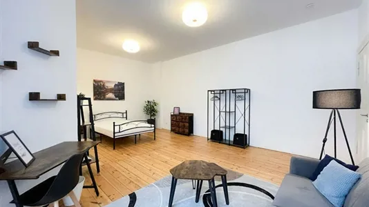 Rooms in Berlin Charlottenburg-Wilmersdorf - photo 3