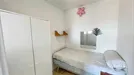 Room for rent, Badalona, Cataluña, &lt;span class=&quot;blurred street&quot; onclick=&quot;ProcessAdRequest(11049697)&quot;&gt;&lt;span class=&quot;hint&quot;&gt;See streetname&lt;/span&gt;[xxxxxxxxxxxxx]&lt;/span&gt;