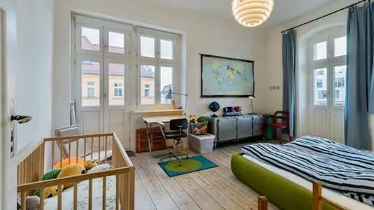 Apartments in Berlin Pankow - photo 1