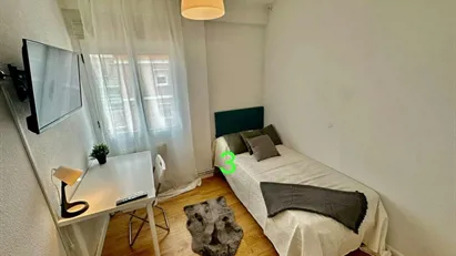 Room for rent in Alcalá de Henares, Comunidad de Madrid