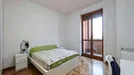 Room for rent, Milano Zona 6 - Barona, Lorenteggio, Milan, Via Giuseppe Frua