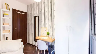 Room for rent in Milano Zona 5 - Vigentino, Chiaravalle, Gratosoglio, Milan