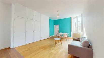 Apartment for rent in Lyon, Auvergne-Rhône-Alpes