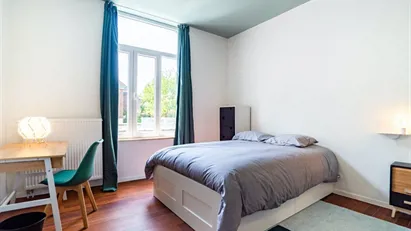Room for rent in Charleroi, Henegouwen