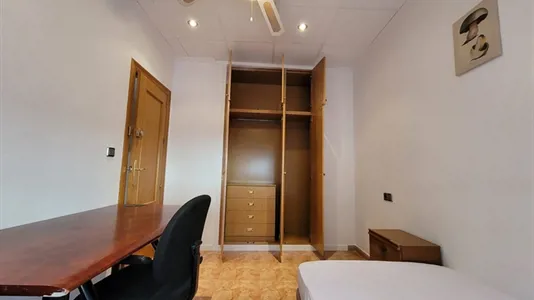 Rooms in Murcia - photo 2