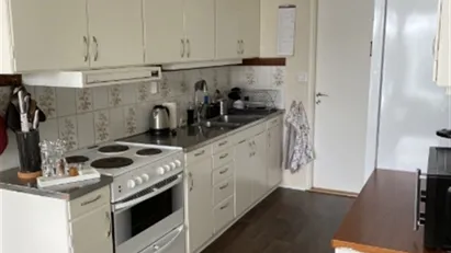 Tyringe - 4rok - tillsv - 12.000kr/mån Tyringe - 4rok - tillsv - 12.000kr/mån