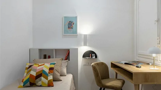 Rooms in Barcelona Les Corts - photo 3