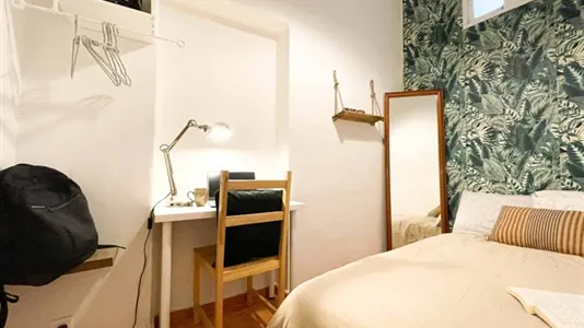 Rooms in Madrid Centro - photo 2