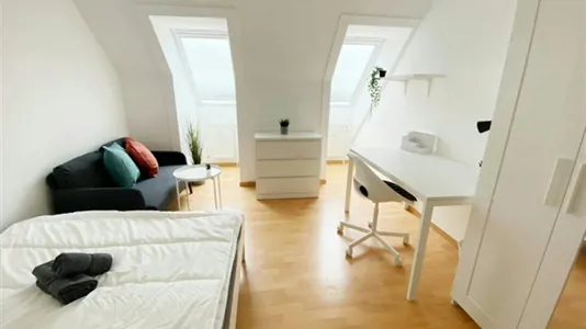 Rooms in Vienna Favoriten - photo 2